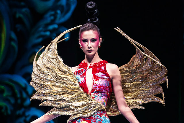 Singapore Fashion Week 2013 to launch the Asian Couture Federation DECOR GUO PEI